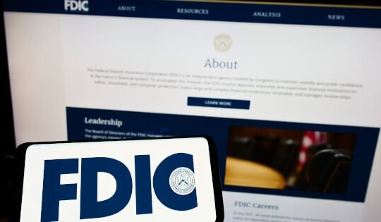 FDIC Mandates New Signage for Digital Platforms Starting 2025