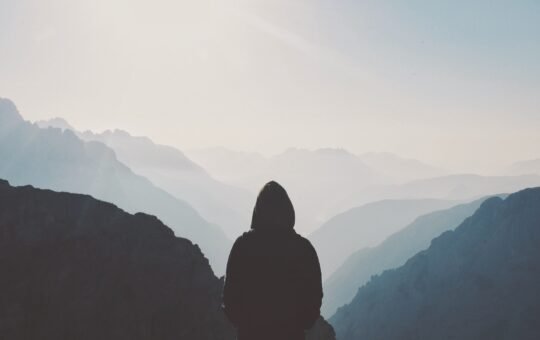 Organisations embrace AI, yet face challenges