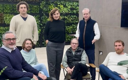 Launchbay Capital raises $100M VC fund for secondary growth investments