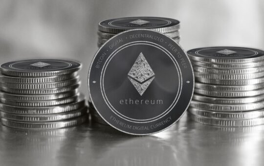 Paradigm Unveils Frog Framework to Enhance Farcaster Frames Development