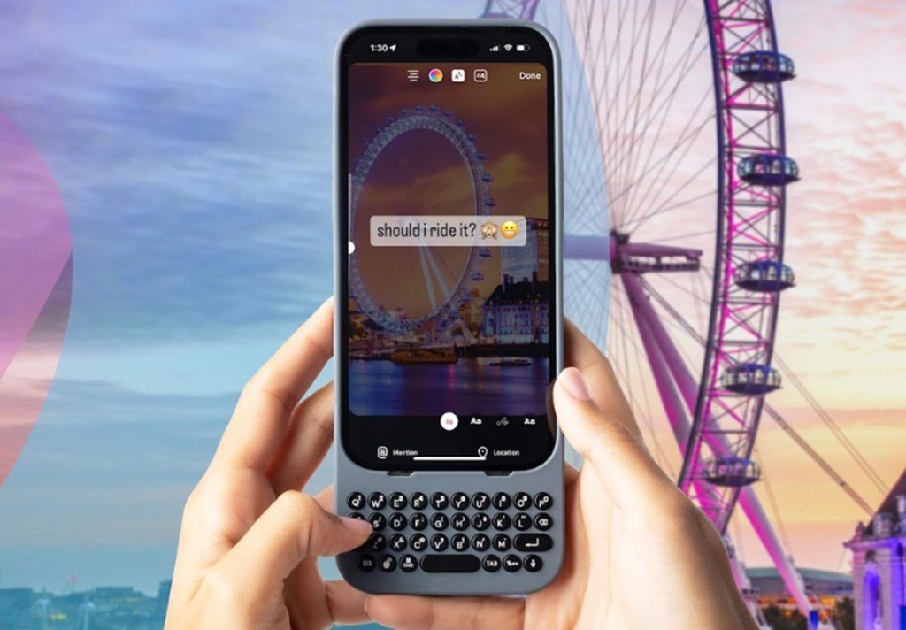 Clicks launches physical keyboard case for iPhone at Best Buy