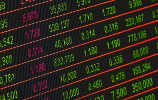 Unpacking the Latest Options Trading Trends in Eli Lilly and Co - Eli Lilly and Co (NYSE:LLY)