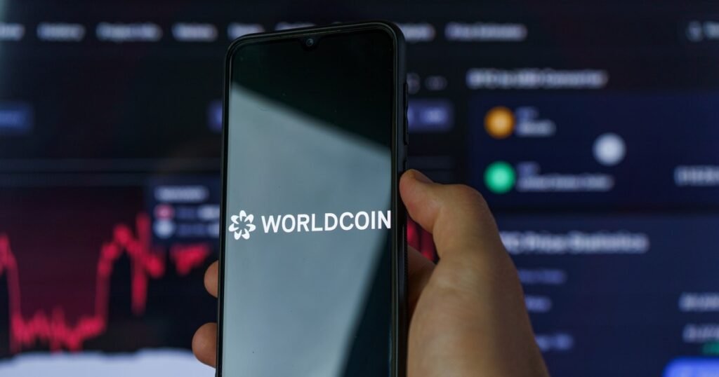 Worldcoin (WLD) Announces Recipients of Wave1 Community Grants