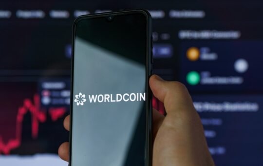 Worldcoin (WLD) Announces Recipients of Wave1 Community Grants