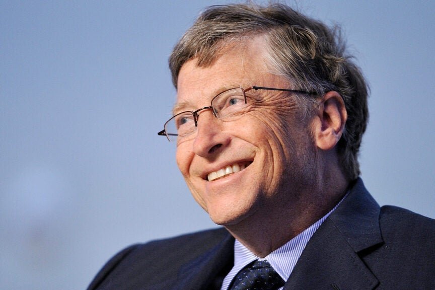 How A Holiday Meeting Sparked A Billion-Dollar Friendship Between Bill Gates & Warren Buffett