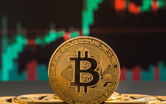 Bitcoin tops $92k