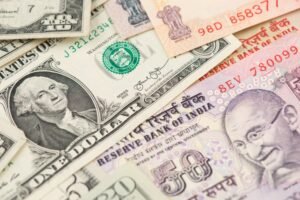 India Hits Back At US, Plans Retaliatory Tariffs at WTO India Hits Back At US, Plans Retaliatory Tariffs at WTO