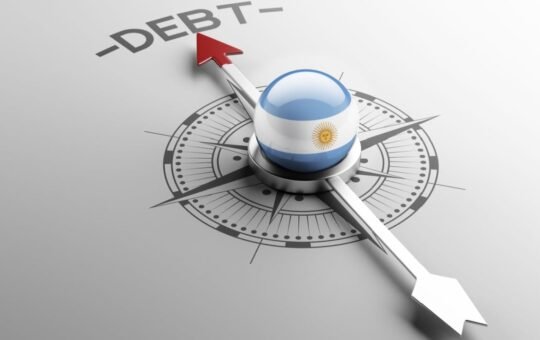 Bitcoin Standard Author Debunks Claims of an Economic Miracle in Argentina