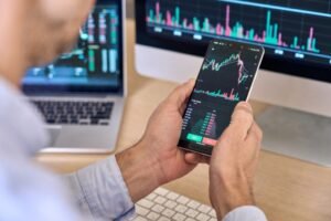 Top Wall Street Forecasters Revamp Viking Holdings Expectations Ahead Of Q2 Earnings - Viking Holdings (NYSE:VIK)