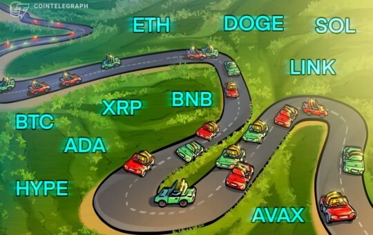 Bitcoin Price Capped At $117K, Will Altcoins Rally?