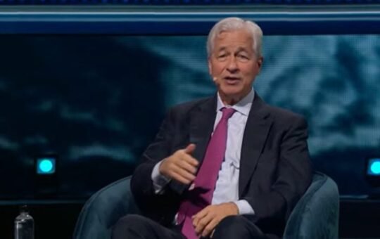 Jamie Dimon says JPMorgan might build a stablecoin with other banks