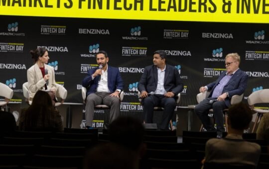 TradFi Meets Crypto: Stablecoins, Speed — And The New Market Order