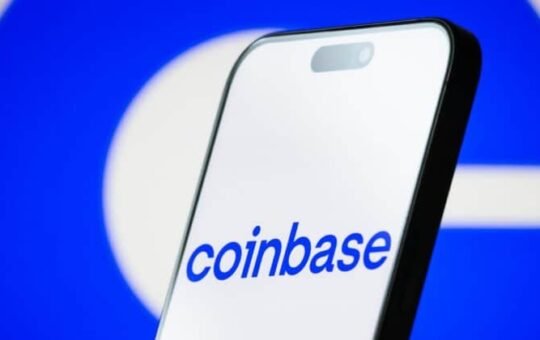 Coinbase competes for Cloudflare deal to build an AI stablecoin
