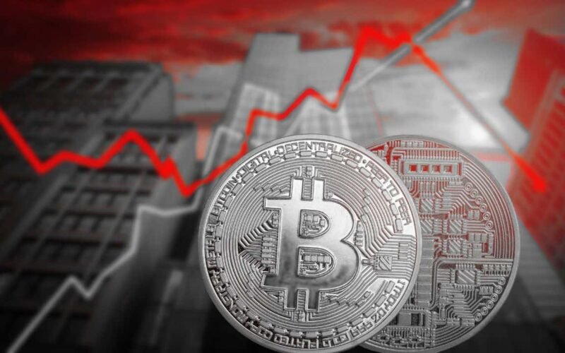 Bitcoin Bleeds $1B Weekly but XRP and SOL Defy Market Panic
