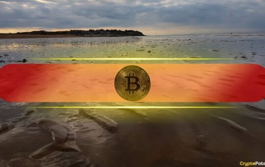 Bitcoin Investment Products Suffer $1.44B in Outflows During Worst Week of 2026