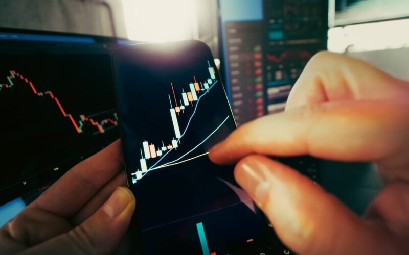 Dexe Slides 10% From $48.91 Peak as Traders Question Whether Its Rally Can Hold