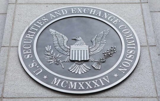 Blackrock, Nasdaq, Citadel to Join SEC's 24/7 Trading Roundtable